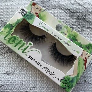 Ioni Lashes